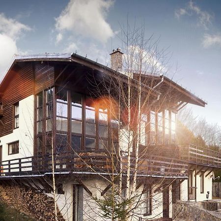 Casa Ferica Villa Азуга Екстериор снимка
