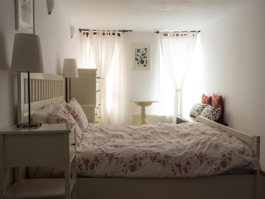 Casa Ferica Villa Азуга Екстериор снимка