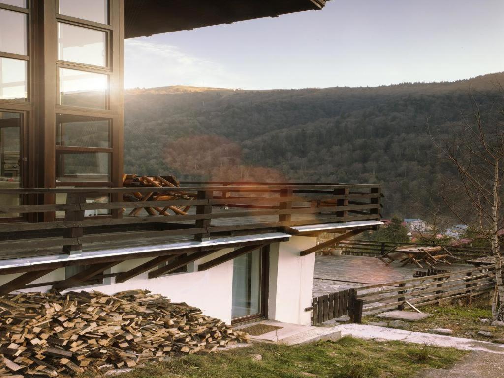 Casa Ferica Villa Азуга Екстериор снимка
